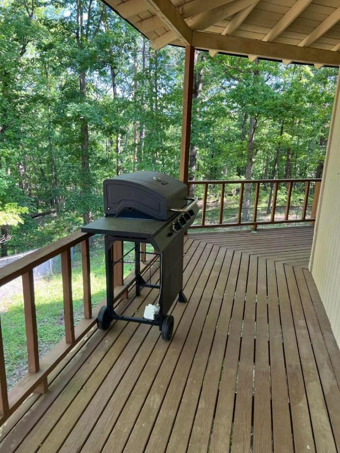 Resort Home On Half A Wooded Acres Sleeps Up To 14 Firepit For Smores Хот-Спрингс Экстерьер фото